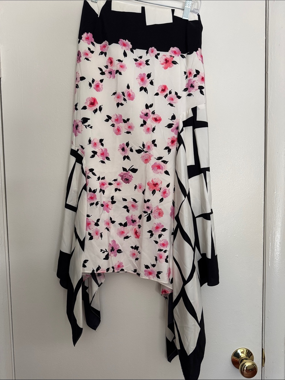 Per Se White Silk Skirt with Pink Floral Print and Black Trim